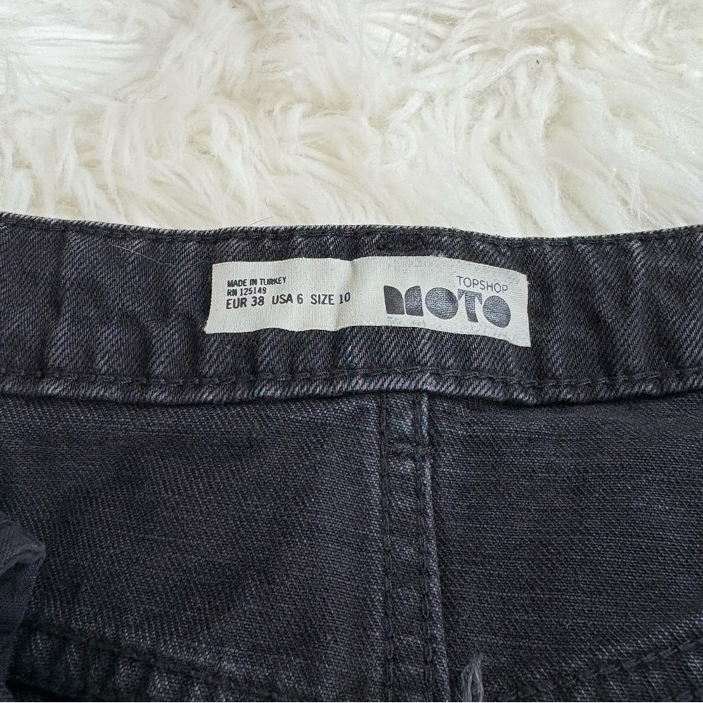 Topshop Moto Black Denim Skirt with Floral Embroidery - Picture 3 of 4